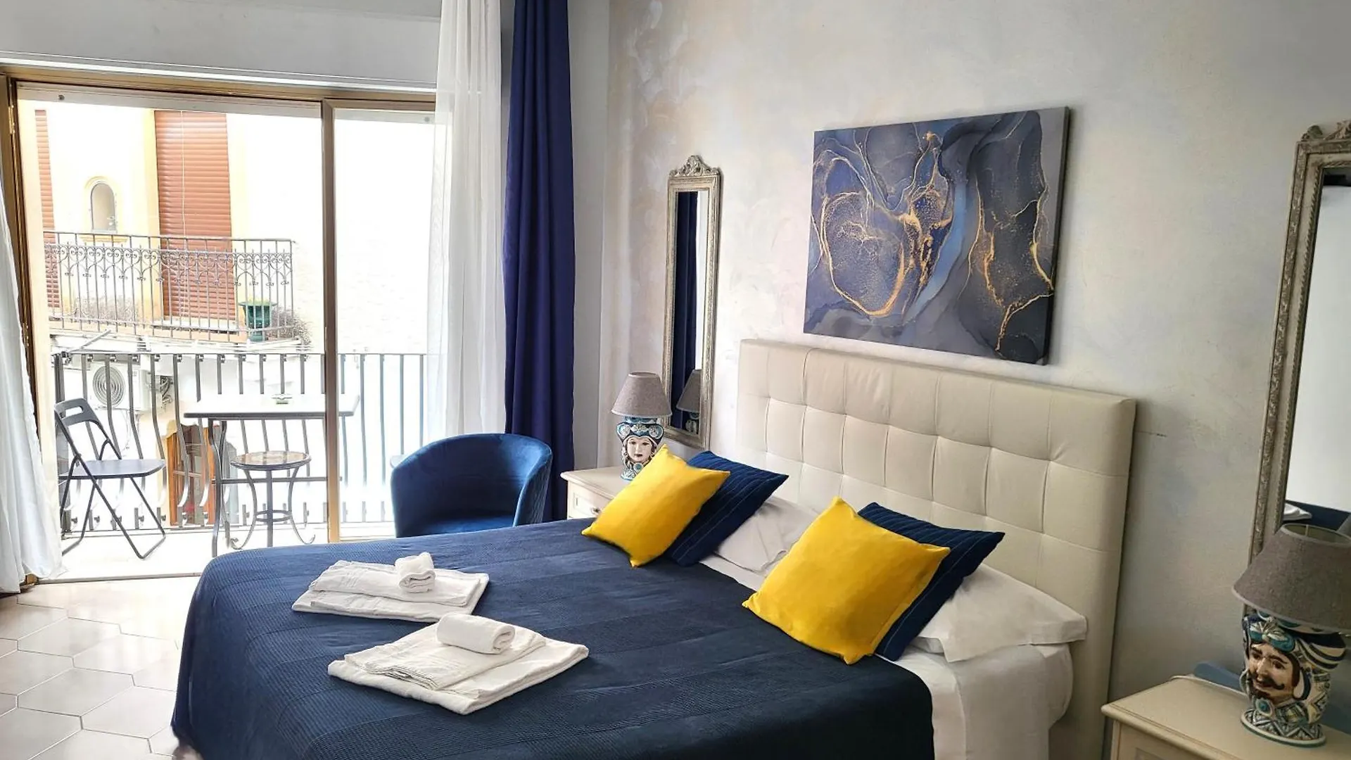 Marifra Flats Daire Taormina