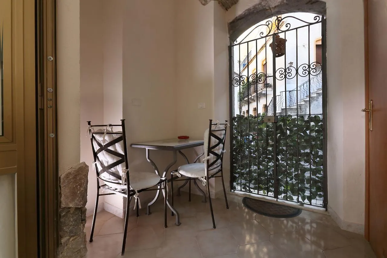 Marifra Flats Daire Taormina